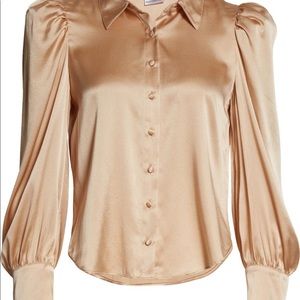 Alice + Olivia Blouse long sleeve button - Almond